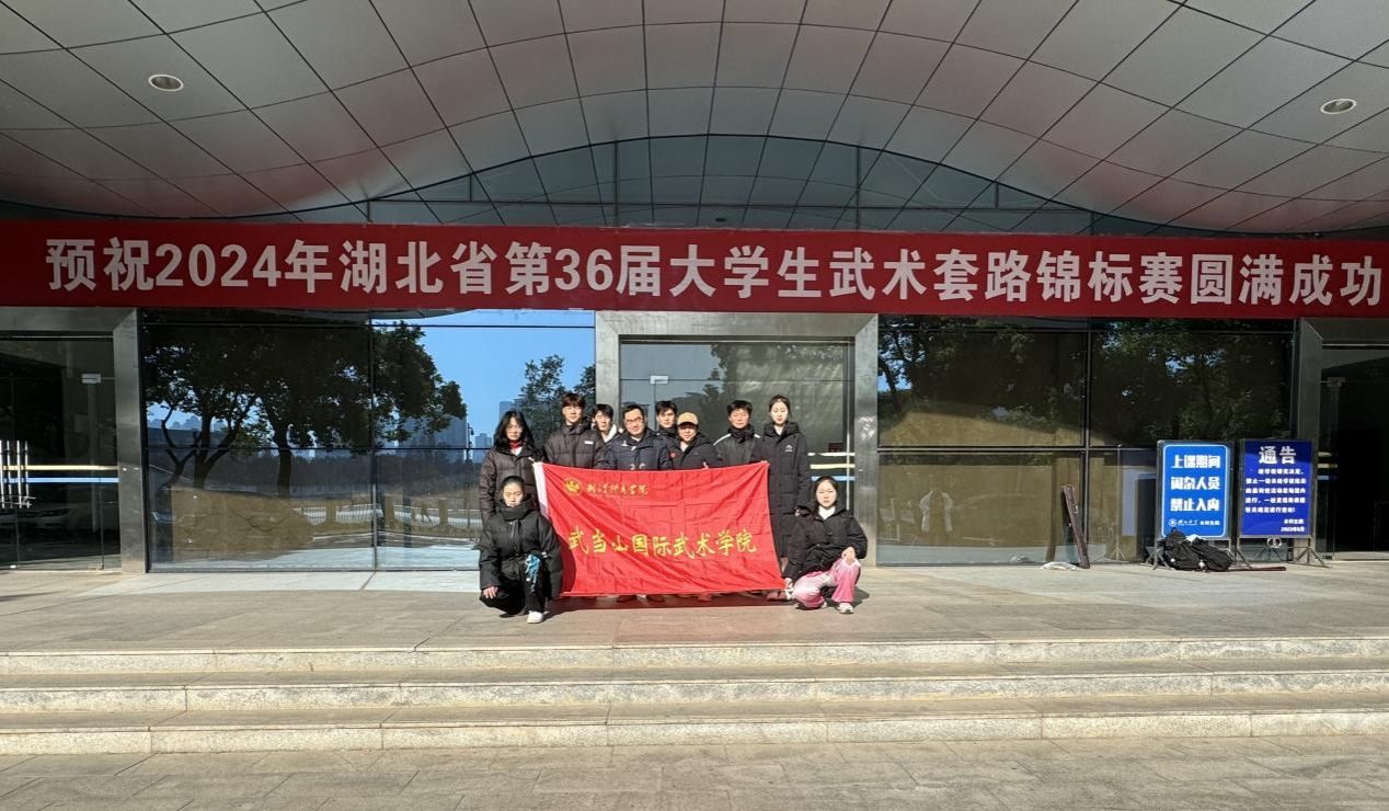 857体育APP下载